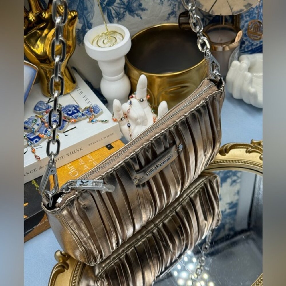 🆕 KARL LAGERFELD PARIS 🧿 NWOT K/Kushion Shoulder Pouch, Champagne Metallic - Picture 7 of 16